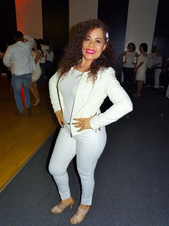 December 2019 Melomano Winter White Debut gallery photo