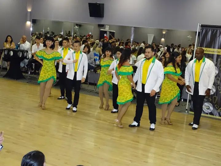 December 2019 Melomano Winter White Debut gallery photo