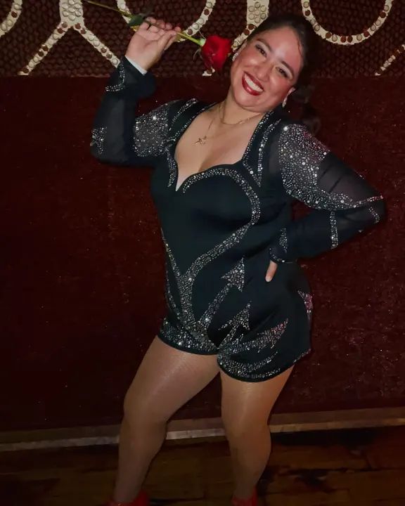 Happy Birthday to this beauty!!! 🥰 Vanessa @kasibby320 🎂🎉🎉 Thank you for being part of our dance fam and dream team! We appreciate you so much! Wishing you the best day ev