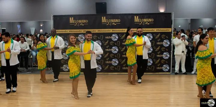 December 2019 Melomano Winter White Debut gallery photo