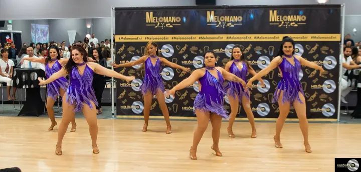 December 2019 Melomano Winter White Debut gallery photo