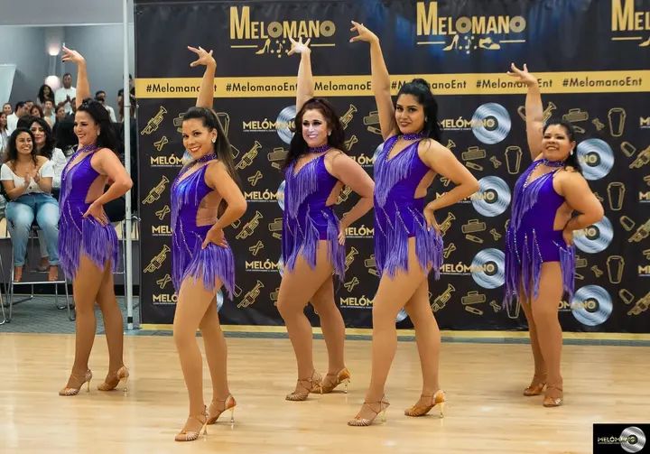 December 2019 Melomano Winter White Debut gallery photo