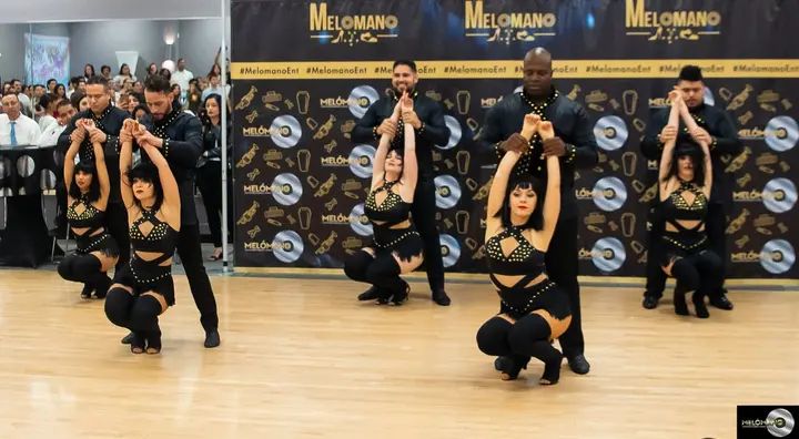 December 2019 Melomano Winter White Debut gallery photo