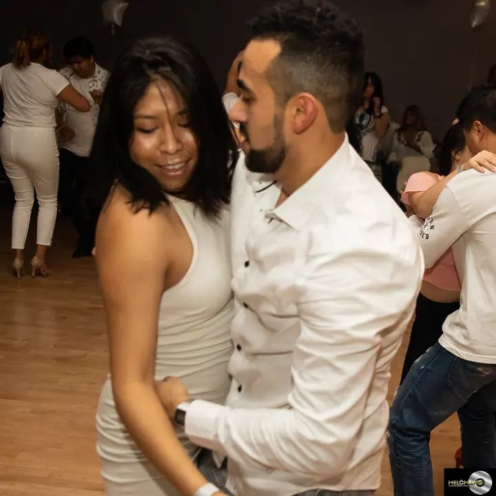 December 2019 Melomano Winter White Debut gallery photo