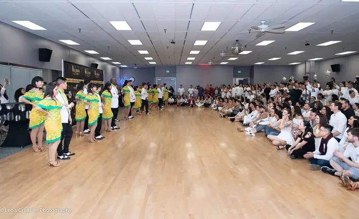 Thank you Leo Ignacio for these awesome shots of our Winter White Debut!!! They look amazing 🥰🥰🥰 If anyone wants to join our dance family, we just started a new season. Me