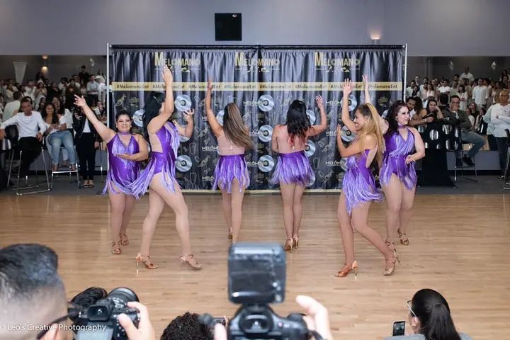 Thank you Leo Ignacio for these awesome shots of our Winter White Debut!!! They look amazing 🥰🥰🥰 If anyone wants to join our dance family, we just started a new season. Me