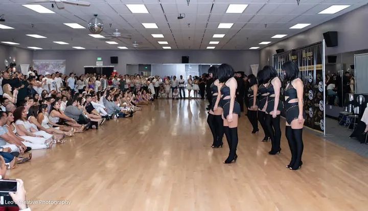 Thank you Leo Ignacio for these awesome shots of our Winter White Debut!!! They look amazing 🥰🥰🥰 If anyone wants to join our dance family, we just started a new season. Me
