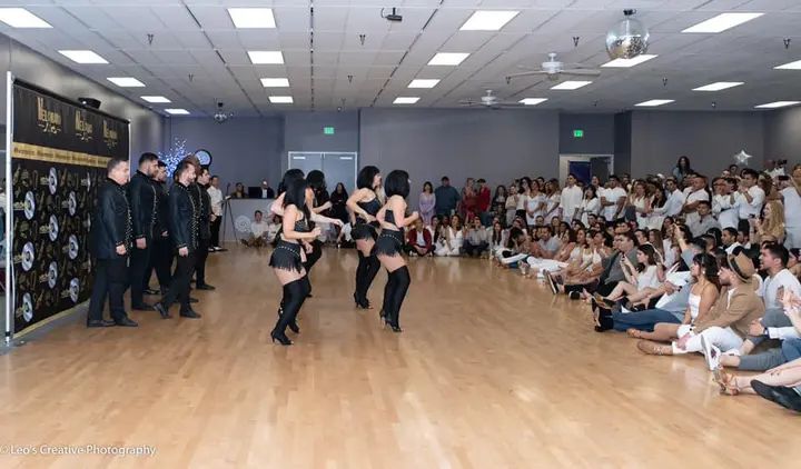 Thank you Leo Ignacio for these awesome shots of our Winter White Debut!!! They look amazing 🥰🥰🥰 If anyone wants to join our dance family, we just started a new season. Me
