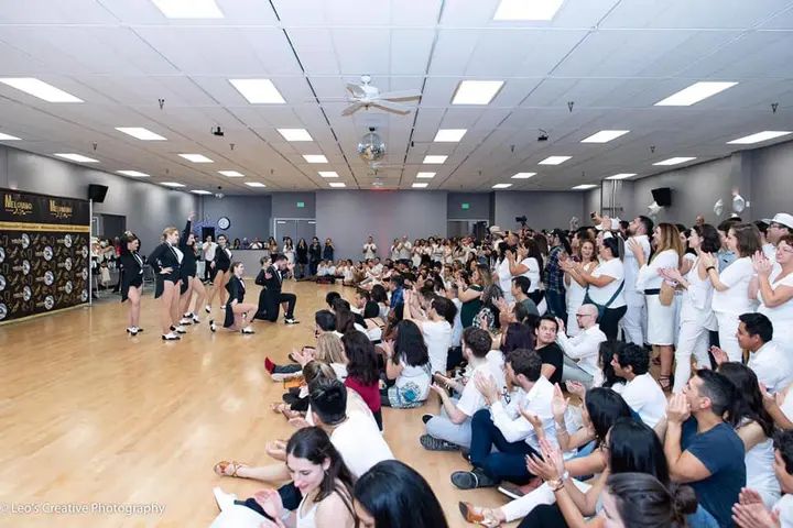 Thank you Leo Ignacio for these awesome shots of our Winter White Debut!!! They look amazing 🥰🥰🥰 If anyone wants to join our dance family, we just started a new season. Me