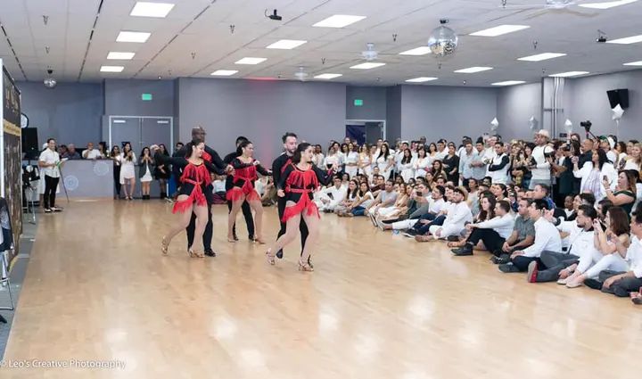Thank you Leo Ignacio for these awesome shots of our Winter White Debut!!! They look amazing 🥰🥰🥰 If anyone wants to join our dance family, we just started a new season. Me