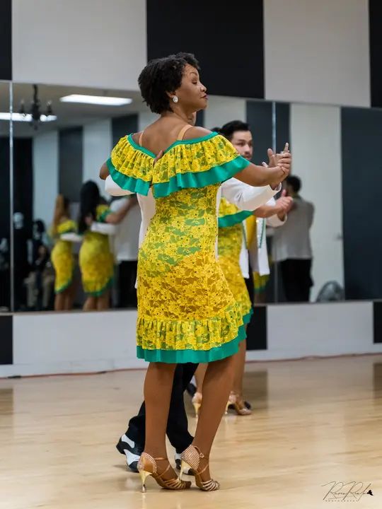 Images from Melómano Entertainment & Dance Open auditions on December 15th. Check out what you missed and who was there. If you missed out, don't worry, there will be another