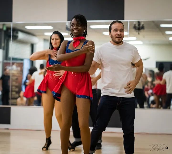 Images from Melómano Entertainment & Dance Open auditions on December 15th. Check out what you missed and who was there. If you missed out, don't worry, there will be another