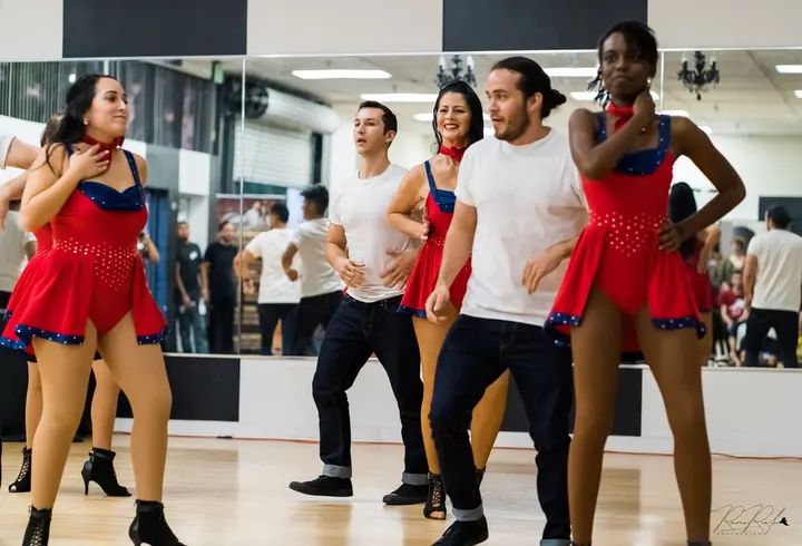Images from Melómano Entertainment & Dance Open auditions on December 15th. Check out what you missed and who was there. If you missed out, don't worry, there will be another