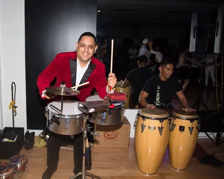 Red & White Christmas Extravaganza by Melomano and DJ Bori! gallery photo