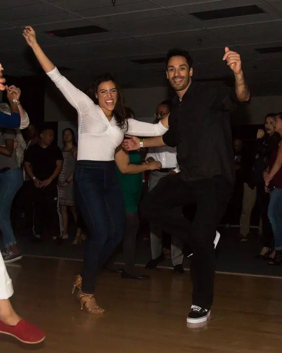 Red & White Christmas Extravaganza by Melomano and DJ Bori! gallery photo