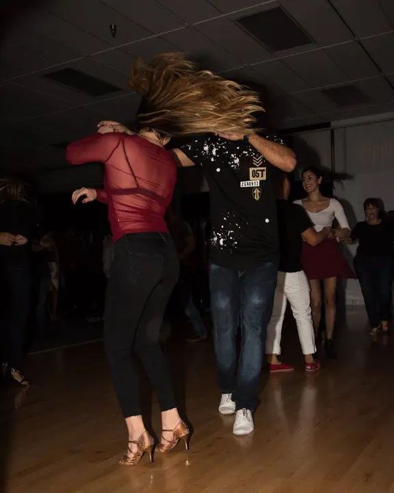 Red & White Christmas Extravaganza by Melomano and DJ Bori! gallery photo