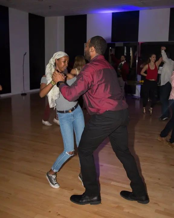 Red & White Christmas Extravaganza by Melomano and DJ Bori! gallery photo