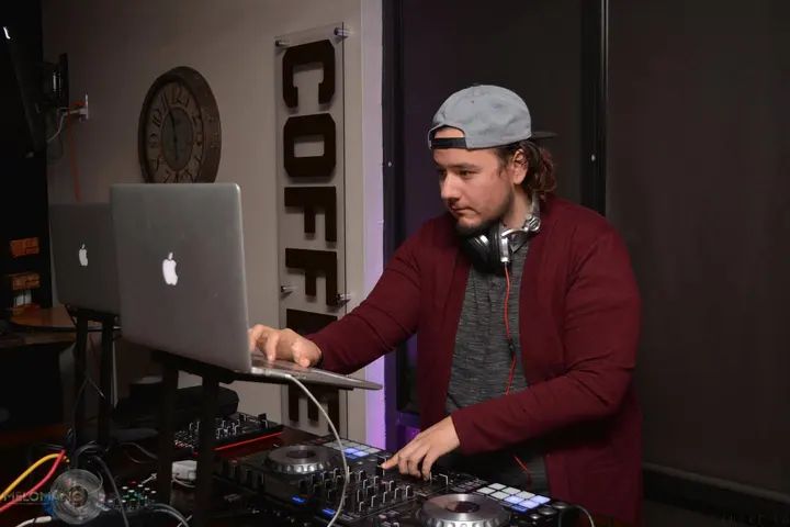 Valentine's Mambo Bash at the Mambo House gallery photo