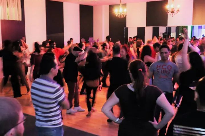 Melómano Bachata Social - April 2018 gallery photo