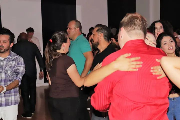 Melómano Bachata Social - April 2018 gallery photo
