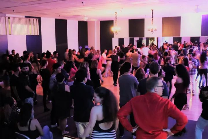 Melómano Bachata Social - April 2018 gallery photo