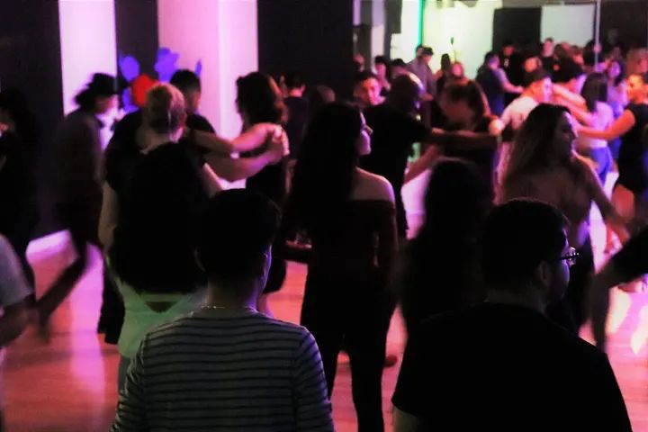 Melómano Bachata Social - April 2018 gallery photo