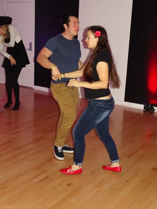 MAY 2018 BACHATA SOCIAL gallery photo
