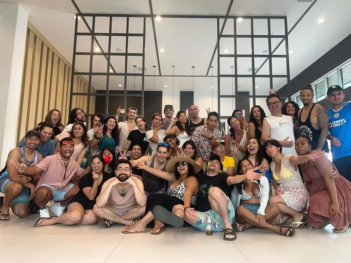 Pool party Vibes with the Dance Fam ☀️🌴 #MelomanoEnt #PoolParty #Family #BestFamEver #Salsa #Bachata #SanDiego