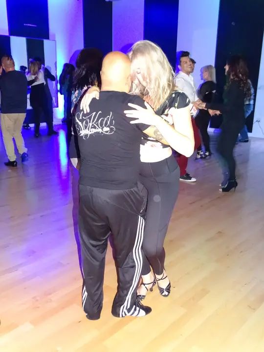 MAY 2018 BACHATA SOCIAL gallery photo