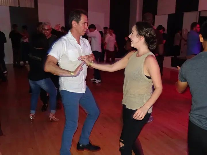 MAY 2018 BACHATA SOCIAL gallery photo