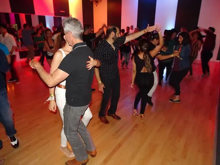 MAY 2018 BACHATA SOCIAL gallery photo