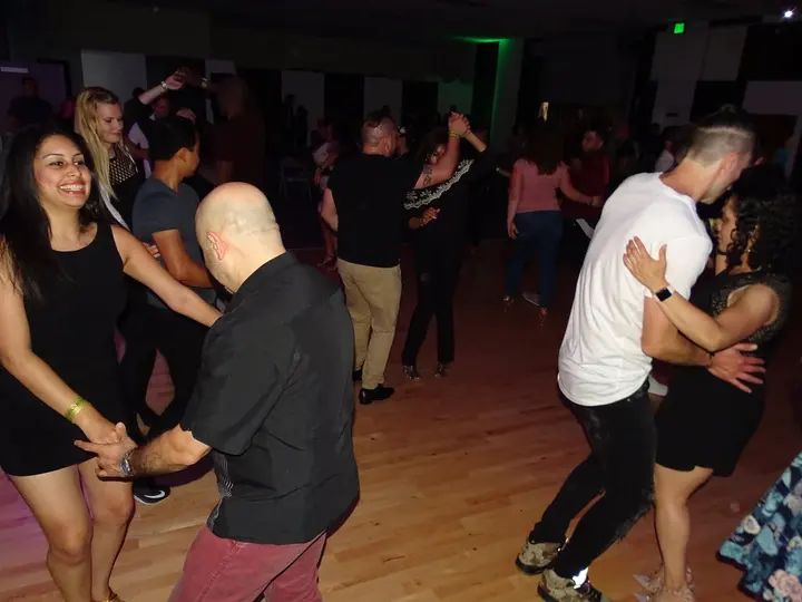 MAY 2018 BACHATA SOCIAL gallery photo