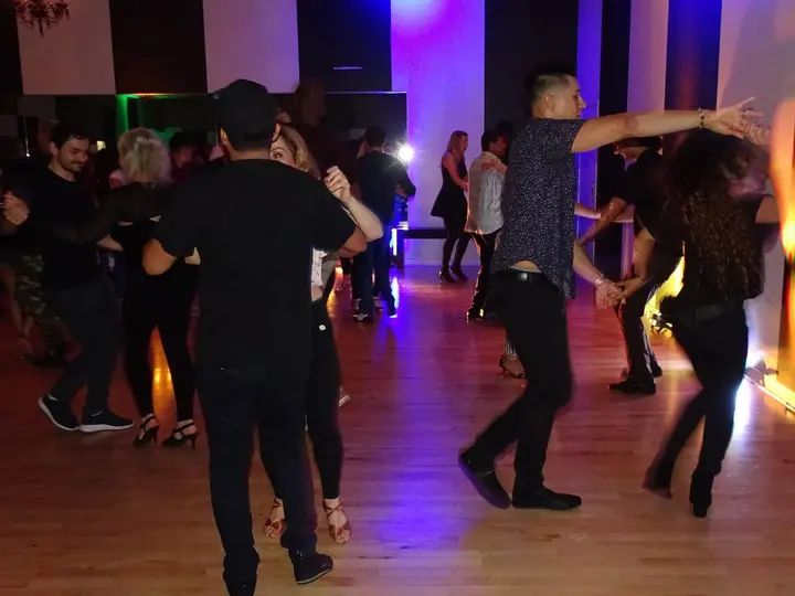 MAY 2018 BACHATA SOCIAL gallery photo