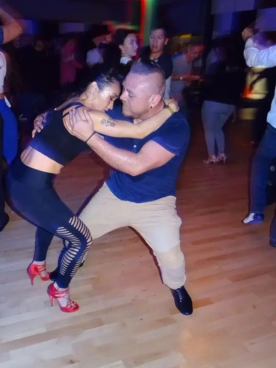 MAY 2018 BACHATA SOCIAL gallery photo