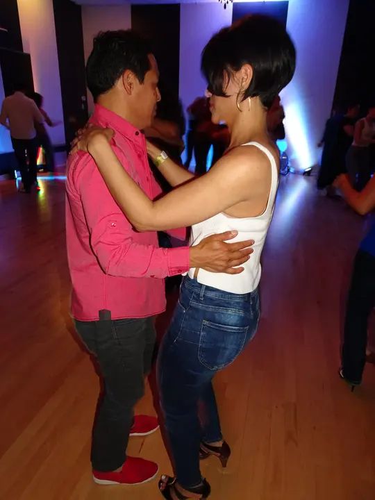 MAY 2018 BACHATA SOCIAL gallery photo
