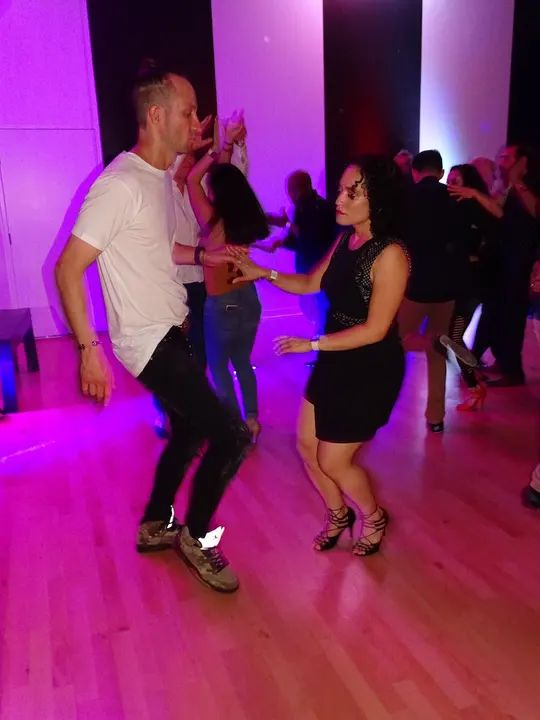 MAY 2018 BACHATA SOCIAL gallery photo