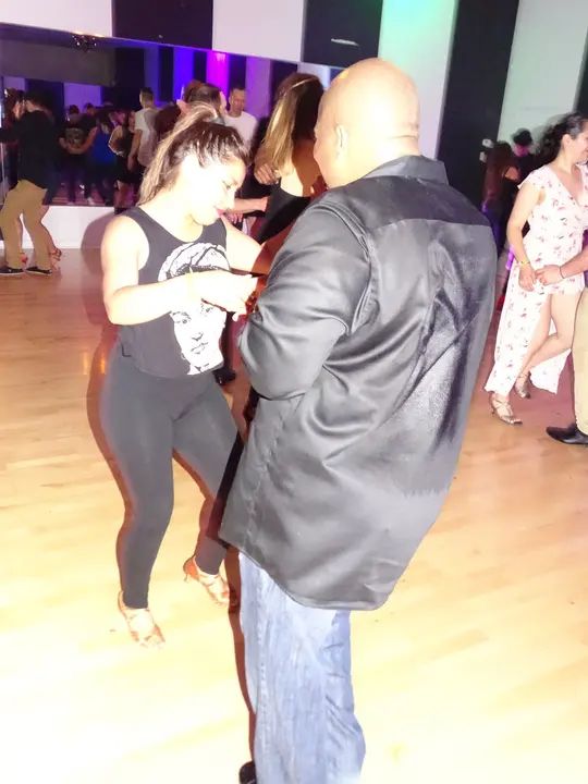 MAY 2018 BACHATA SOCIAL gallery photo