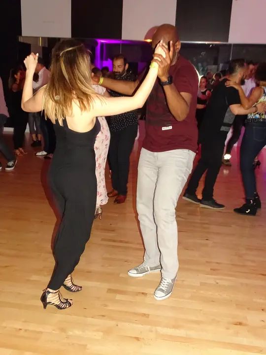 MAY 2018 BACHATA SOCIAL gallery photo