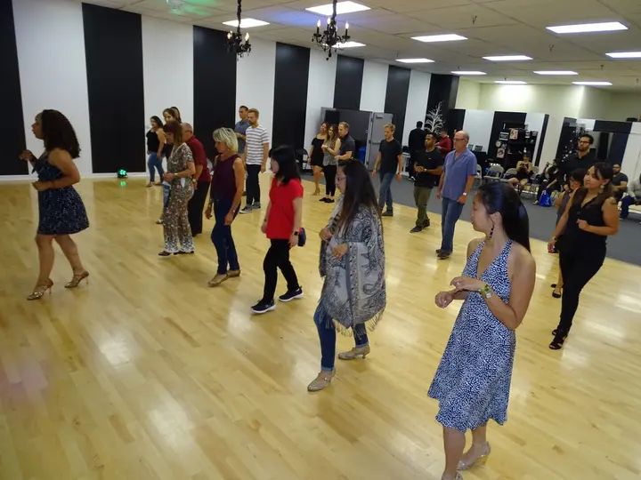 Melómano Debut Night - June 9, 2018 gallery photo