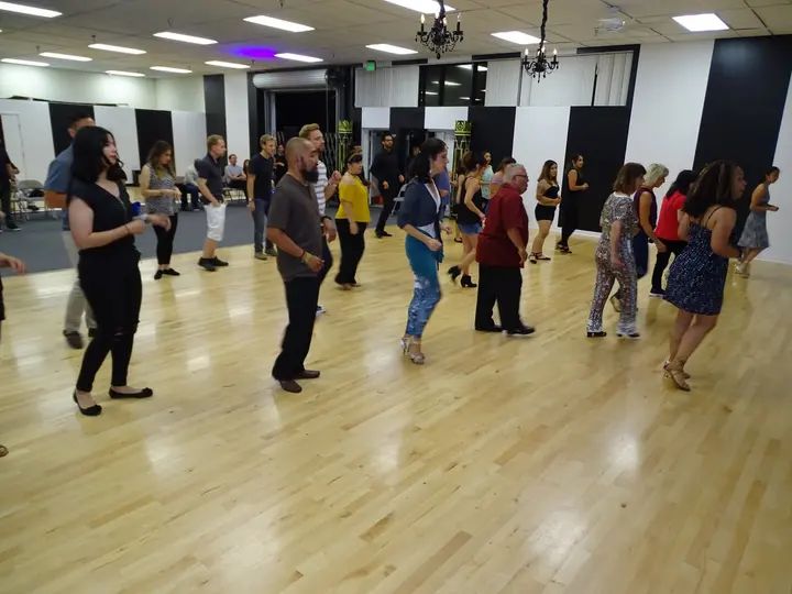 Melómano Debut Night - June 9, 2018 gallery photo