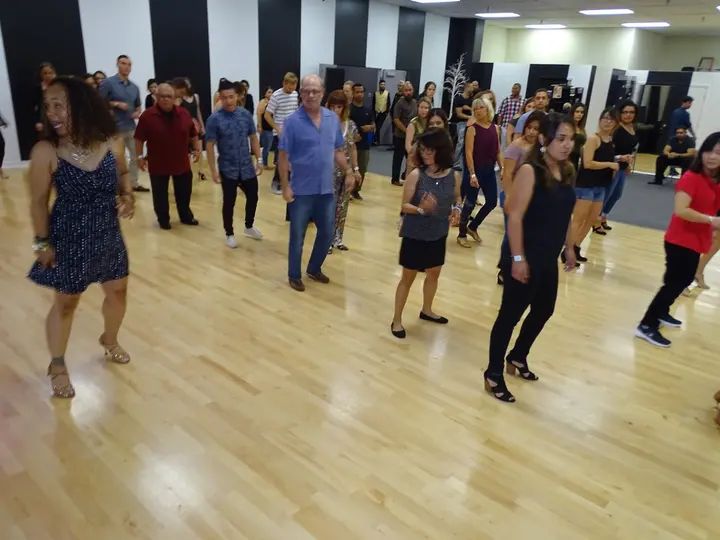 Melómano Debut Night - June 9, 2018 gallery photo
