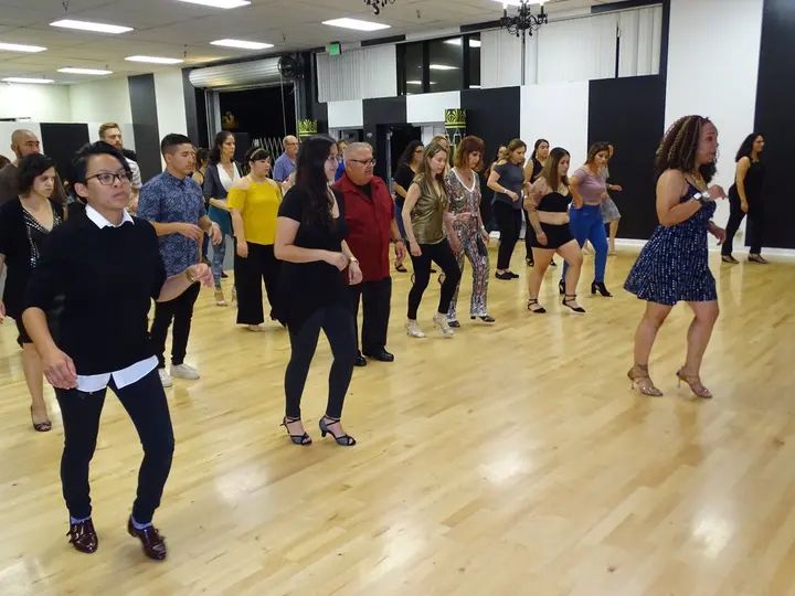 Melómano Debut Night - June 9, 2018 gallery photo