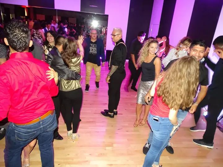 Melómano Debut Night - June 9, 2018 gallery photo