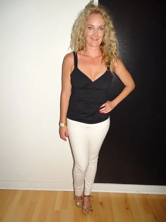 MELOMANO BACHATA SOCIAL gallery photo