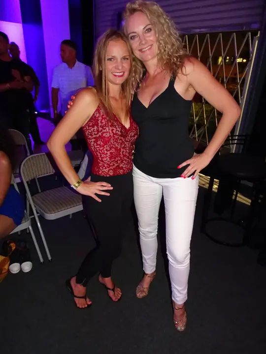 MELOMANO BACHATA SOCIAL gallery photo