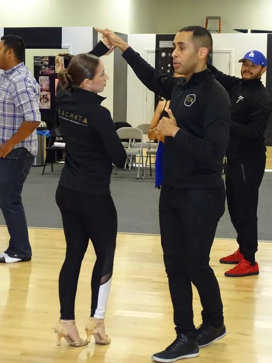 MELOMANO BACHATA SOCIAL gallery photo