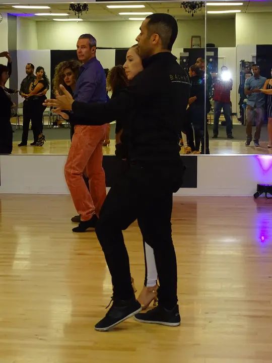MELOMANO BACHATA SOCIAL gallery photo