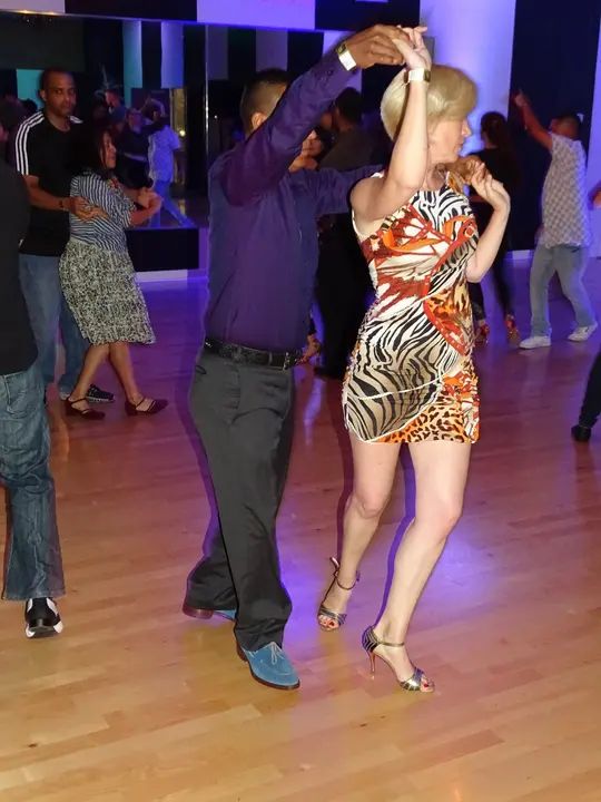 MELOMANO BACHATA SOCIAL gallery photo