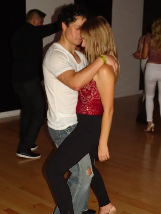 MELOMANO BACHATA SOCIAL gallery photo