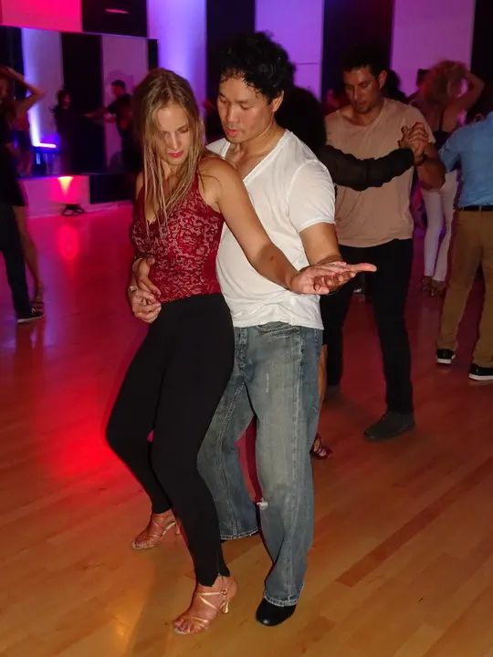MELOMANO BACHATA SOCIAL gallery photo